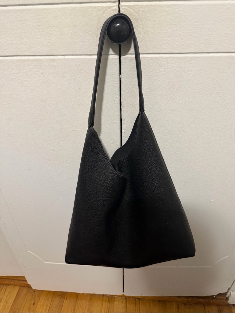 Montana West Black Pebbled Shoulder Bag - Picture 6 of 7